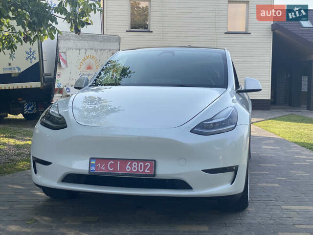 Белый Тесла Model Y, объемом двигателя 0 л и пробегом 58 тыс. км за 24000 $, фото 57 на Automoto.ua