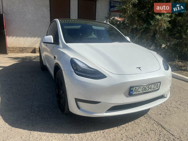 Белый Тесла Model Y, объемом двигателя 0 л и пробегом 55 тыс. км за 29900 $, фото 3 на Automoto.ua