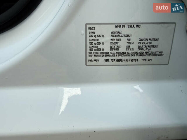 Белый Тесла Model Y, объемом двигателя 0 л и пробегом 129 тыс. км за 27400 $, фото 36 на Automoto.ua
