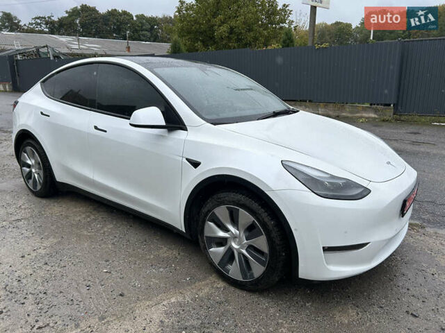 Тесла Model Y 2022 у Вінниці на Automoto.ua Білий Тесла Model Y, об'ємом двигуна 0 л та пробігом 80 тис. км за 24900 $, фото 5 на Automoto.ua