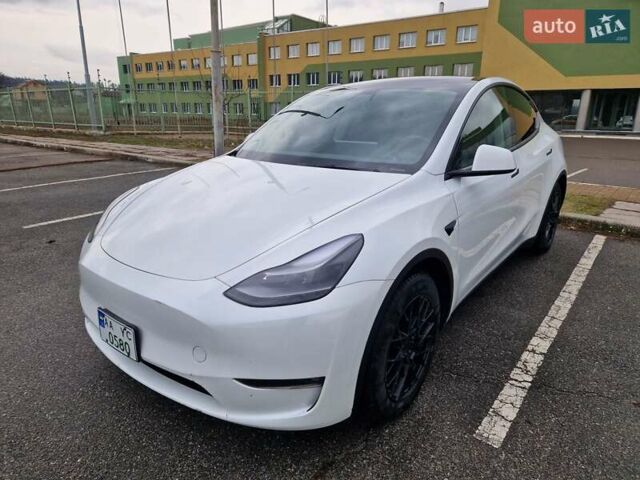 Белый Тесла Model Y, объемом двигателя 0 л и пробегом 47 тыс. км за 26200 $, фото 7 на Automoto.ua