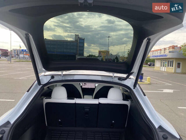 Белый Тесла Model Y, объемом двигателя 0 л и пробегом 12 тыс. км за 39700 $, фото 33 на Automoto.ua