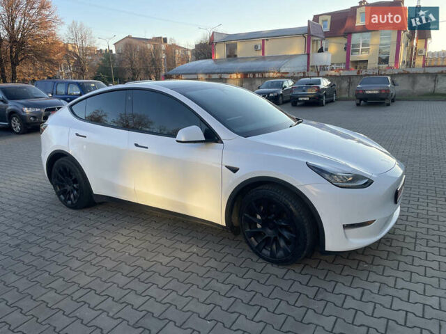 Білий Тесла Model Y, об'ємом двигуна 0 л та пробігом 167 тис. км за 24999 $, фото 5 на Automoto.ua