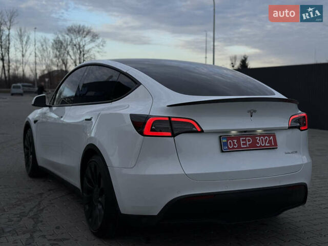 Белый Тесла Model Y, объемом двигателя 0 л и пробегом 59 тыс. км за 28950 $, фото 8 на Automoto.ua