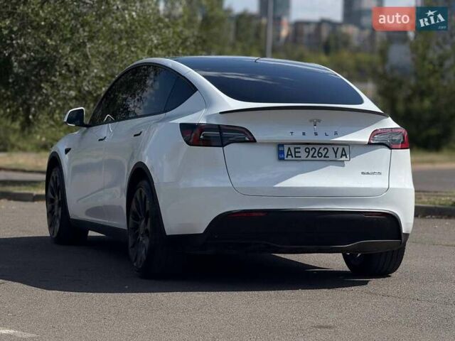 Білий Тесла Model Y, об'ємом двигуна 0 л та пробігом 56 тис. км за 26000 $, фото 18 на Automoto.ua