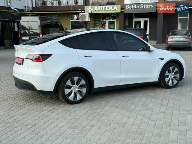 Белый Тесла Model Y, объемом двигателя 0 л и пробегом 75 тыс. км за 24900 $, фото 9 на Automoto.ua