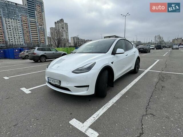 Белый Тесла Model Y, объемом двигателя 0 л и пробегом 45 тыс. км за 33000 $, фото 15 на Automoto.ua
