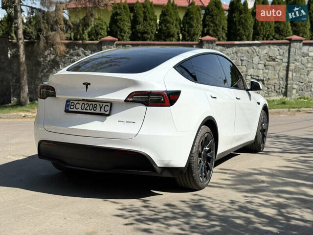 Белый Тесла Model Y, объемом двигателя 0 л и пробегом 67 тыс. км за 23999 $, фото 7 на Automoto.ua