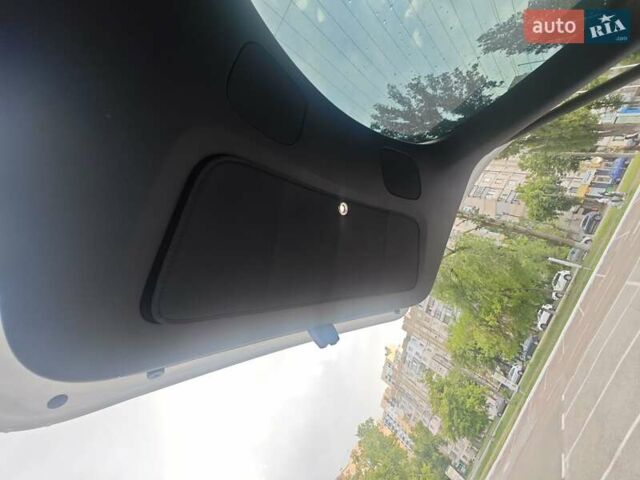 Белый Тесла Model Y, объемом двигателя 0 л и пробегом 38 тыс. км за 28000 $, фото 28 на Automoto.ua