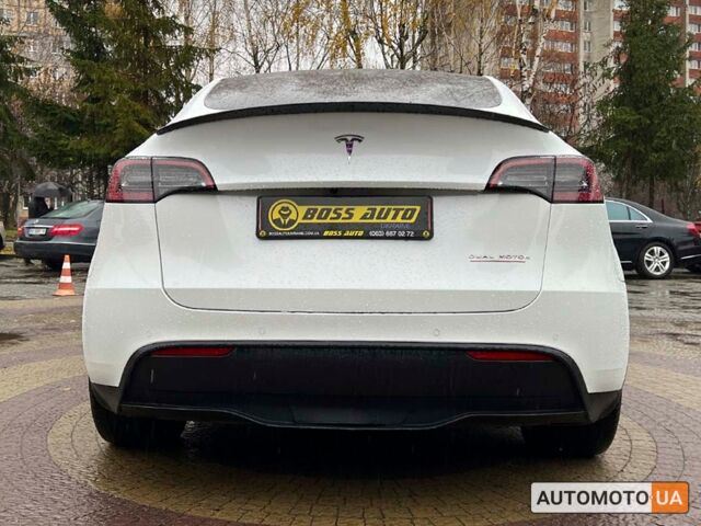 Белый Тесла Model Y, объемом двигателя 82 л и пробегом 22 тыс. км за 41600 $, фото 5 на Automoto.ua