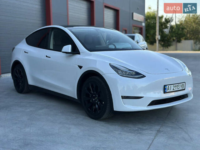 Белый Тесла Model Y, объемом двигателя 0 л и пробегом 55 тыс. км за 23900 $, фото 4 на Automoto.ua