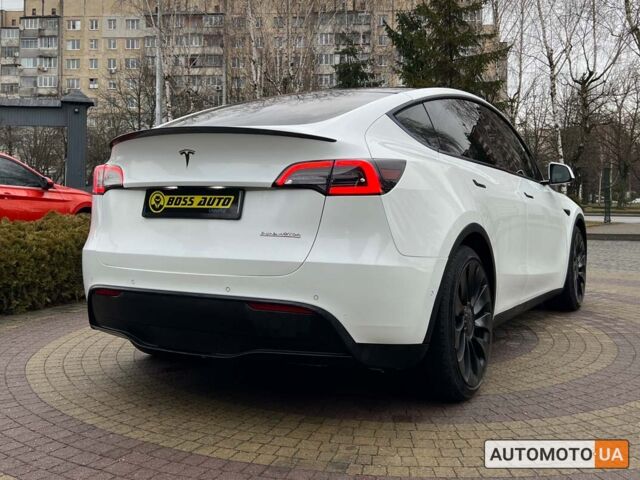 Белый Тесла Model Y, объемом двигателя 82 л и пробегом 35 тыс. км за 32700 $, фото 6 на Automoto.ua
