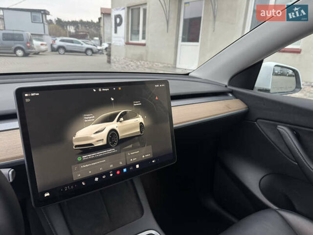 Белый Тесла Model Y, объемом двигателя 0 л и пробегом 29 тыс. км за 21700 $, фото 30 на Automoto.ua