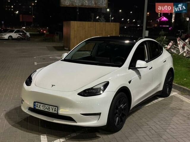 Белый Тесла Model Y, объемом двигателя 0 л и пробегом 41 тыс. км за 21000 $, фото 3 на Automoto.ua