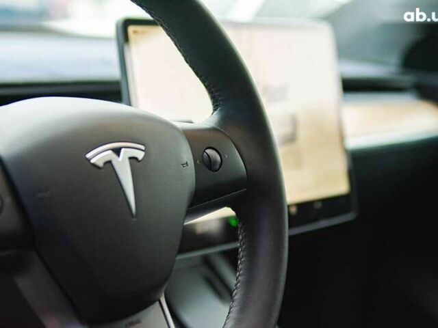 Білий Тесла Model Y, об'ємом двигуна 0 л та пробігом 20 тис. км за 44999 $, фото 22 на Automoto.ua