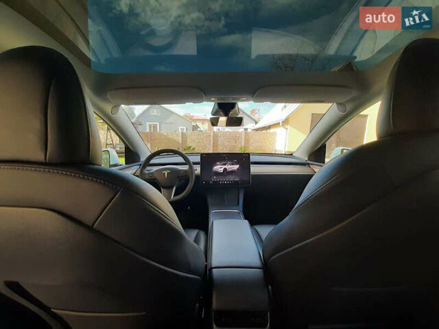 Білий Тесла Model Y, об'ємом двигуна 0 л та пробігом 27 тис. км за 28000 $, фото 12 на Automoto.ua
