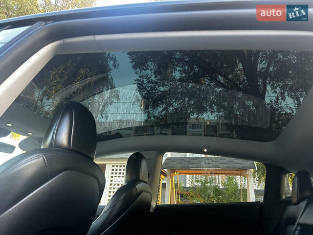 Тесла Model Y 2022 в Тернополе на Automoto.ua Белый Тесла Model Y, объемом двигателя 0 л и пробегом 52 тыс. км за 27300 $, фото 15 на Automoto.ua