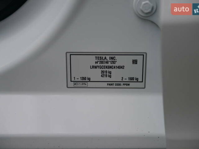 Тесла Model Y 2022 у Мукачеве на Automoto.ua Білий Тесла Model Y, об'ємом двигуна 0 л та пробігом 17 тис. км за 46500 $, фото 23 на Automoto.ua