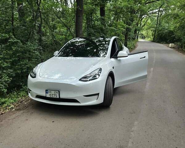 Білий Тесла Model Y, об'ємом двигуна 0 л та пробігом 20 тис. км за 35000 $, фото 5 на Automoto.ua