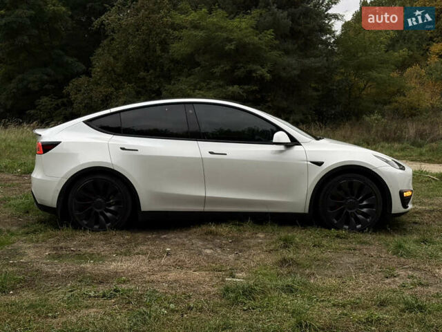 Тесла Model Y 2022 у Городке на Automoto.ua Білий Тесла Model Y, об'ємом двигуна 0 л та пробігом 102 тис. км за 28200 $, фото 5 на Automoto.ua