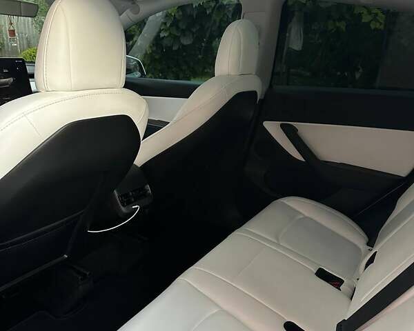 Тесла Model Y 2022 у Володимир-Волинський на Automoto.ua Білий Тесла Model Y, об'ємом двигуна 0 л та пробігом 152 тис. км за 24100 $, фото 15 на Automoto.ua