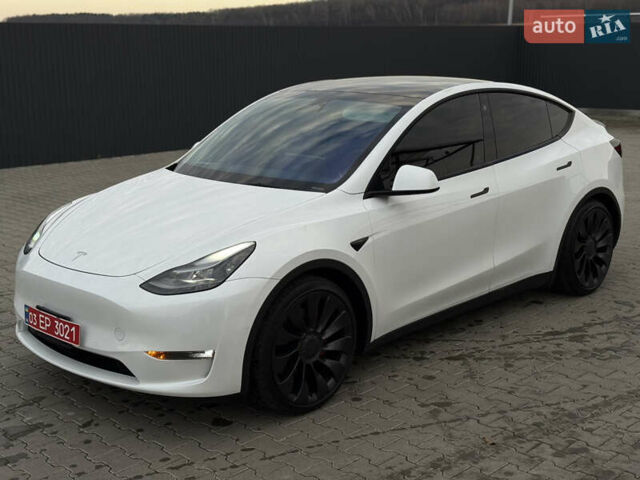Белый Тесла Model Y, объемом двигателя 0 л и пробегом 59 тыс. км за 28950 $, фото 11 на Automoto.ua