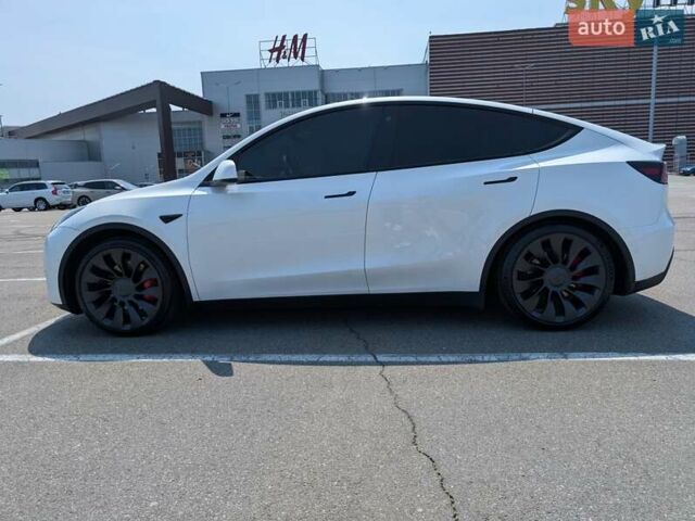 Белый Тесла Model Y, объемом двигателя 0 л и пробегом 39 тыс. км за 29500 $, фото 8 на Automoto.ua