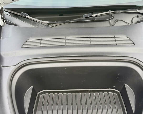 Білий Тесла Model Y, об'ємом двигуна 0 л та пробігом 71 тис. км за 24000 $, фото 18 на Automoto.ua