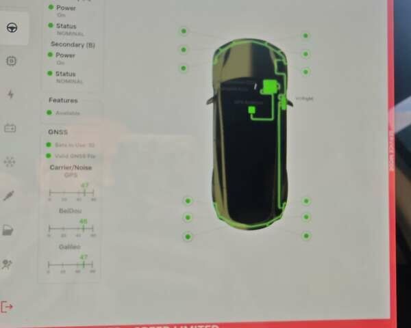 Белый Тесла Model Y, объемом двигателя 0 л и пробегом 38 тыс. км за 28000 $, фото 78 на Automoto.ua