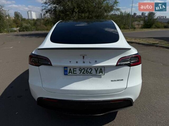 Білий Тесла Model Y, об'ємом двигуна 0 л та пробігом 56 тис. км за 26000 $, фото 23 на Automoto.ua