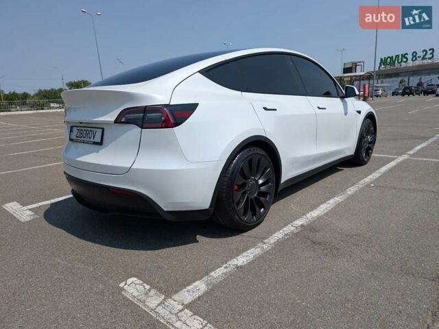 Белый Тесла Model Y, объемом двигателя 0 л и пробегом 39 тыс. км за 29500 $, фото 5 на Automoto.ua