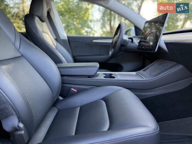 Белый Тесла Model Y, объемом двигателя 0 л и пробегом 12 тыс. км за 26500 $, фото 13 на Automoto.ua