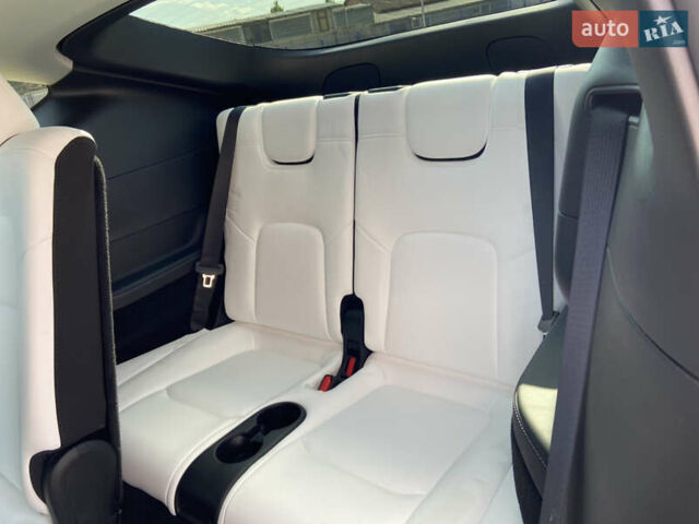 Белый Тесла Model Y, объемом двигателя 0 л и пробегом 39 тыс. км за 24400 $, фото 17 на Automoto.ua