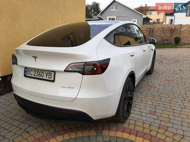 Білий Тесла Model Y, об'ємом двигуна 0 л та пробігом 27 тис. км за 28000 $, фото 4 на Automoto.ua