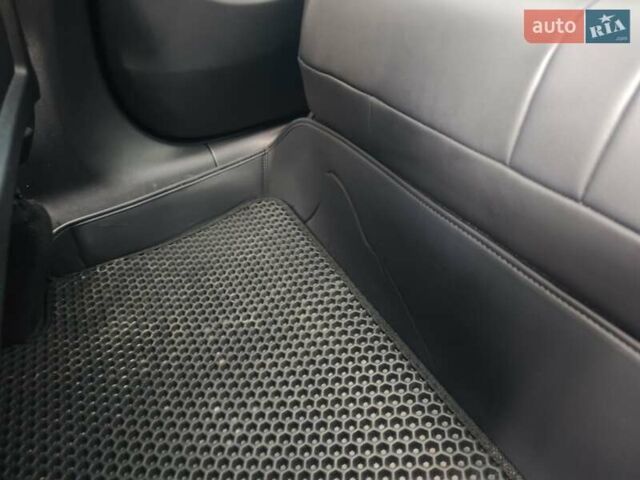 Белый Тесла Model Y, объемом двигателя 0 л и пробегом 38 тыс. км за 28000 $, фото 40 на Automoto.ua