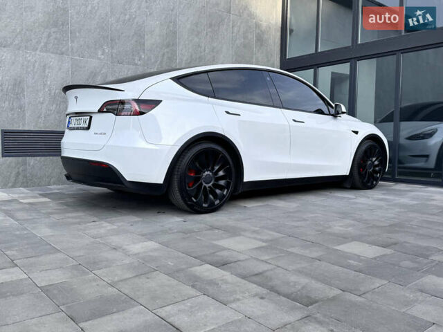 Белый Тесла Model Y, объемом двигателя 0 л и пробегом 45 тыс. км за 33900 $, фото 1 на Automoto.ua