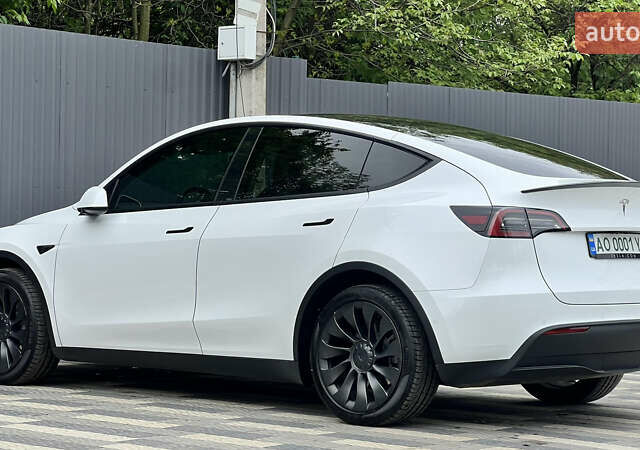 Белый Тесла Model Y, объемом двигателя 0 л и пробегом 90 тыс. км за 33499 $, фото 9 на Automoto.ua