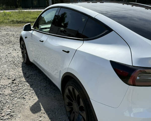 Белый Тесла Model Y, объемом двигателя 0 л и пробегом 57 тыс. км за 31000 $, фото 10 на Automoto.ua