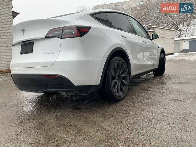 Белый Тесла Model Y, объемом двигателя 0 л и пробегом 4 тыс. км за 33000 $, фото 20 на Automoto.ua