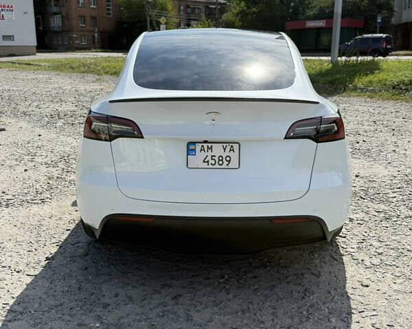 Белый Тесла Model Y, объемом двигателя 0 л и пробегом 57 тыс. км за 31000 $, фото 8 на Automoto.ua