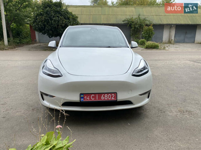 Белый Тесла Model Y, объемом двигателя 0 л и пробегом 58 тыс. км за 24000 $, фото 4 на Automoto.ua
