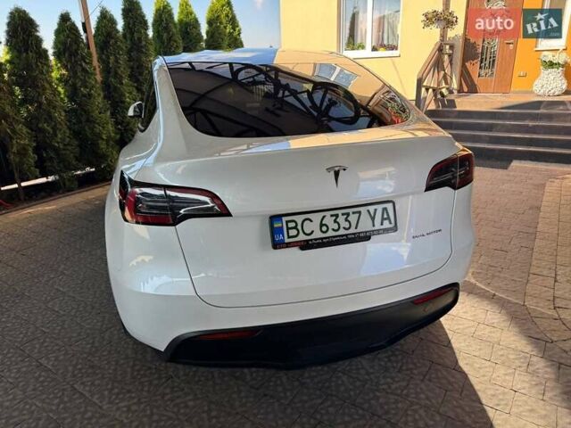 Белый Тесла Model Y, объемом двигателя 0 л и пробегом 12 тыс. км за 30500 $, фото 13 на Automoto.ua