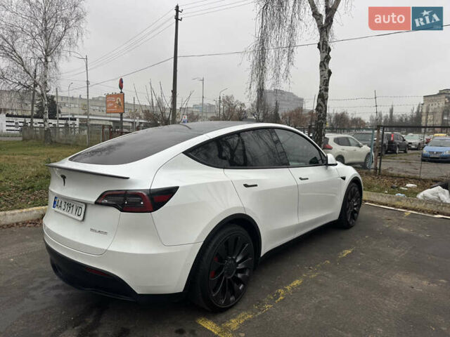 Білий Тесла Model Y, об'ємом двигуна 0 л та пробігом 83 тис. км за 26400 $, фото 9 на Automoto.ua