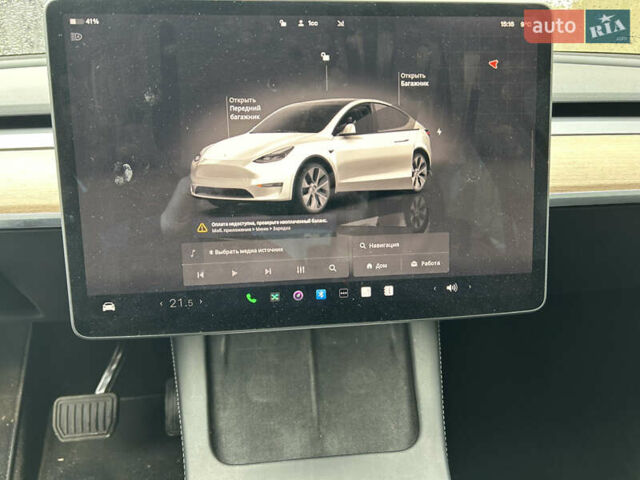 Тесла Model Y 2022 у Вінниці на Automoto.ua Білий Тесла Model Y, об'ємом двигуна 0 л та пробігом 80 тис. км за 24900 $, фото 14 на Automoto.ua