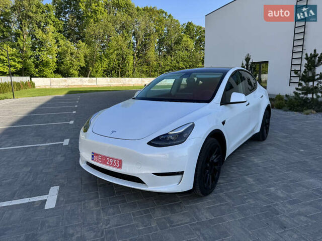 Білий Тесла Model Y, об'ємом двигуна 0 л та пробігом 79 тис. км за 25500 $, фото 2 на Automoto.ua