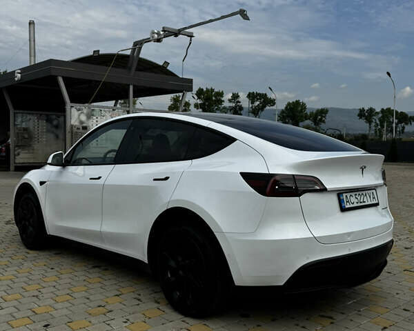 Белый Тесла Model Y, объемом двигателя 0 л и пробегом 91 тыс. км за 29600 $, фото 9 на Automoto.ua