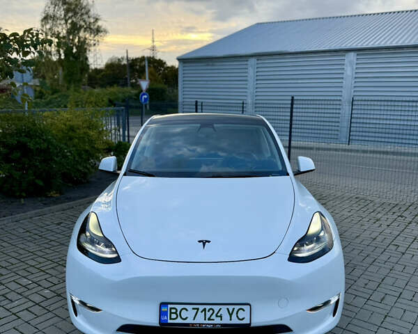 Тесла Model Y 2023 в Львове на Automoto.ua Белый Тесла Model Y, объемом двигателя 0 л и пробегом 48 тыс. км за 28900 $, фото 4 на Automoto.ua