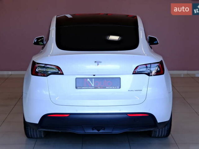 Белый Тесла Model Y, объемом двигателя 0 л и пробегом 52 тыс. км за 26900 $, фото 17 на Automoto.ua