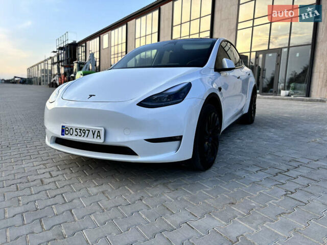 Белый Тесла Model Y, объемом двигателя 0 л и пробегом 40 тыс. км за 28000 $, фото 21 на Automoto.ua