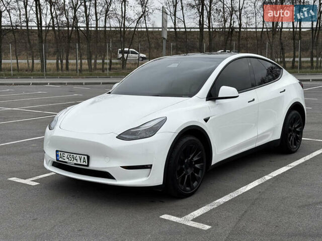 Белый Тесла Model Y, объемом двигателя 0 л и пробегом 48 тыс. км за 26500 $, фото 4 на Automoto.ua